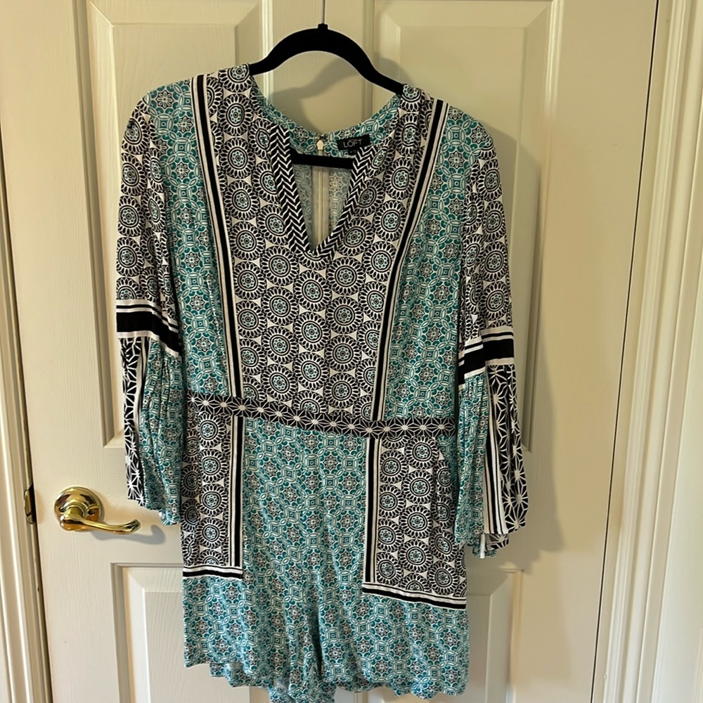 LOFT boho style shorts jumper with back zip and flared arms